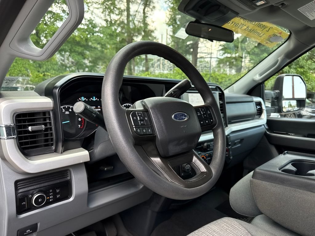 Used 2024 Blue Metallic Ford XLT image 13