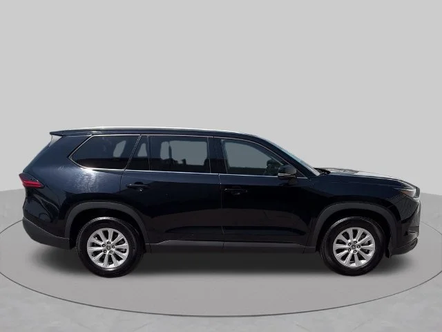 Used 2025 Black Toyota XLE image 6