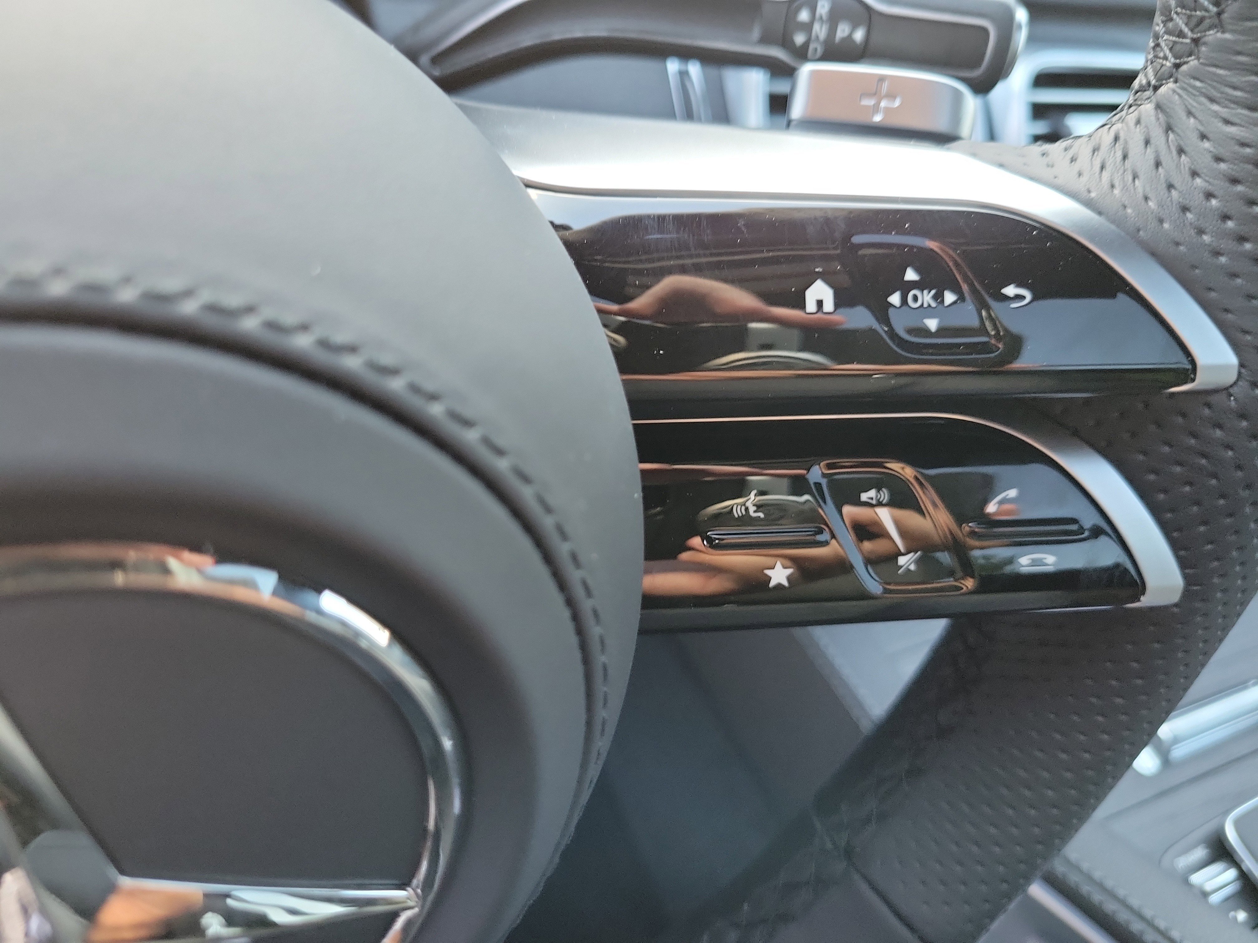 New 2026 Obsidian Black Metallic Mercedes-Benz GLS 450 image 63