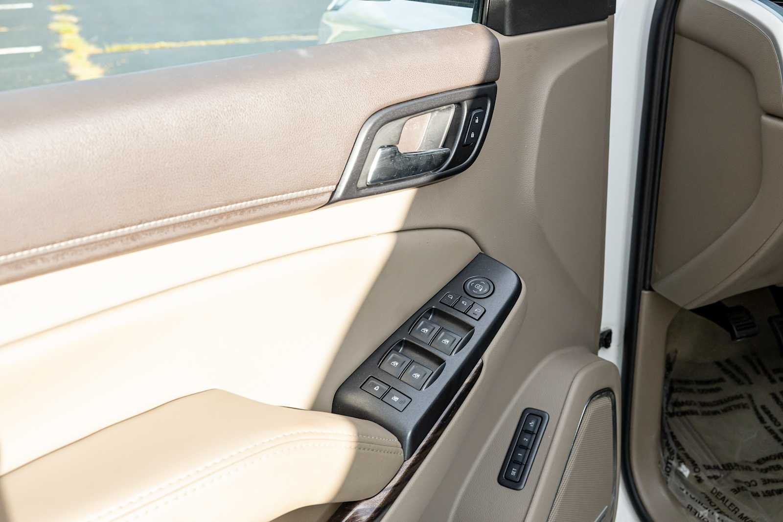 Used 2016 Summit White GMC SLT image 13