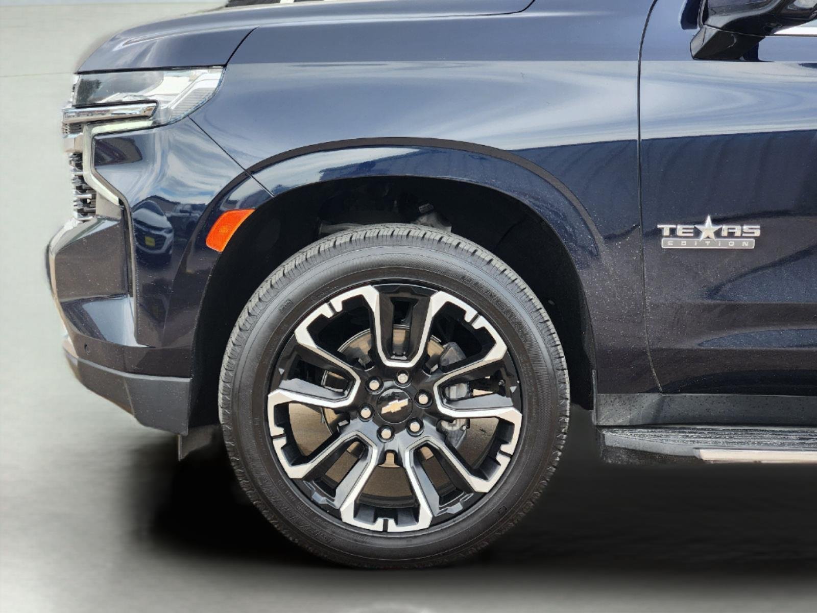 2022 Chevrolet Tahoe photo 9 of 34