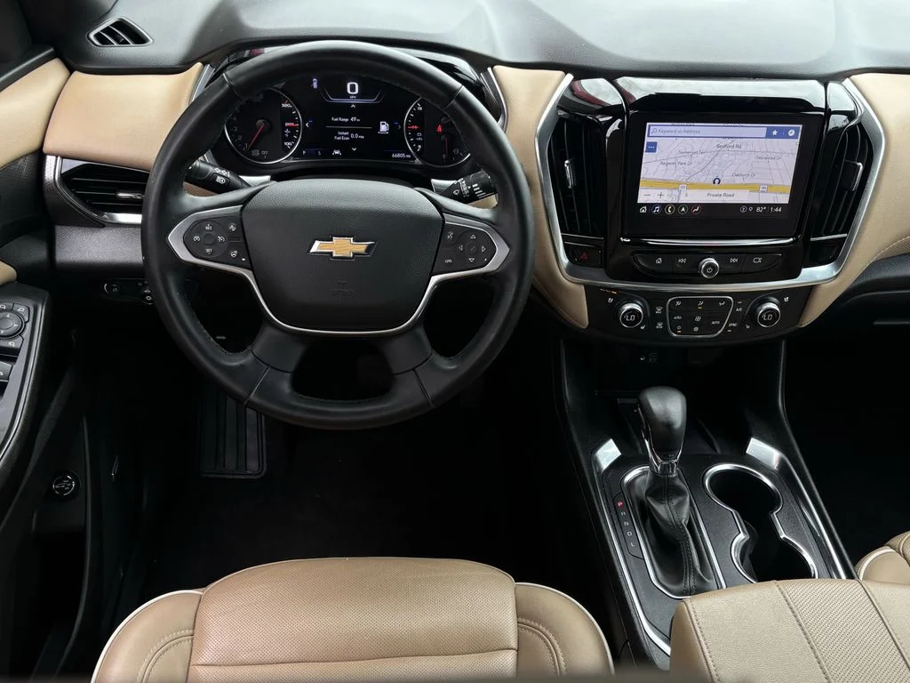Used 2023 Red Chevrolet Premier image 11