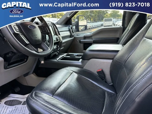 Used 2020 Black Ford XLT image 19