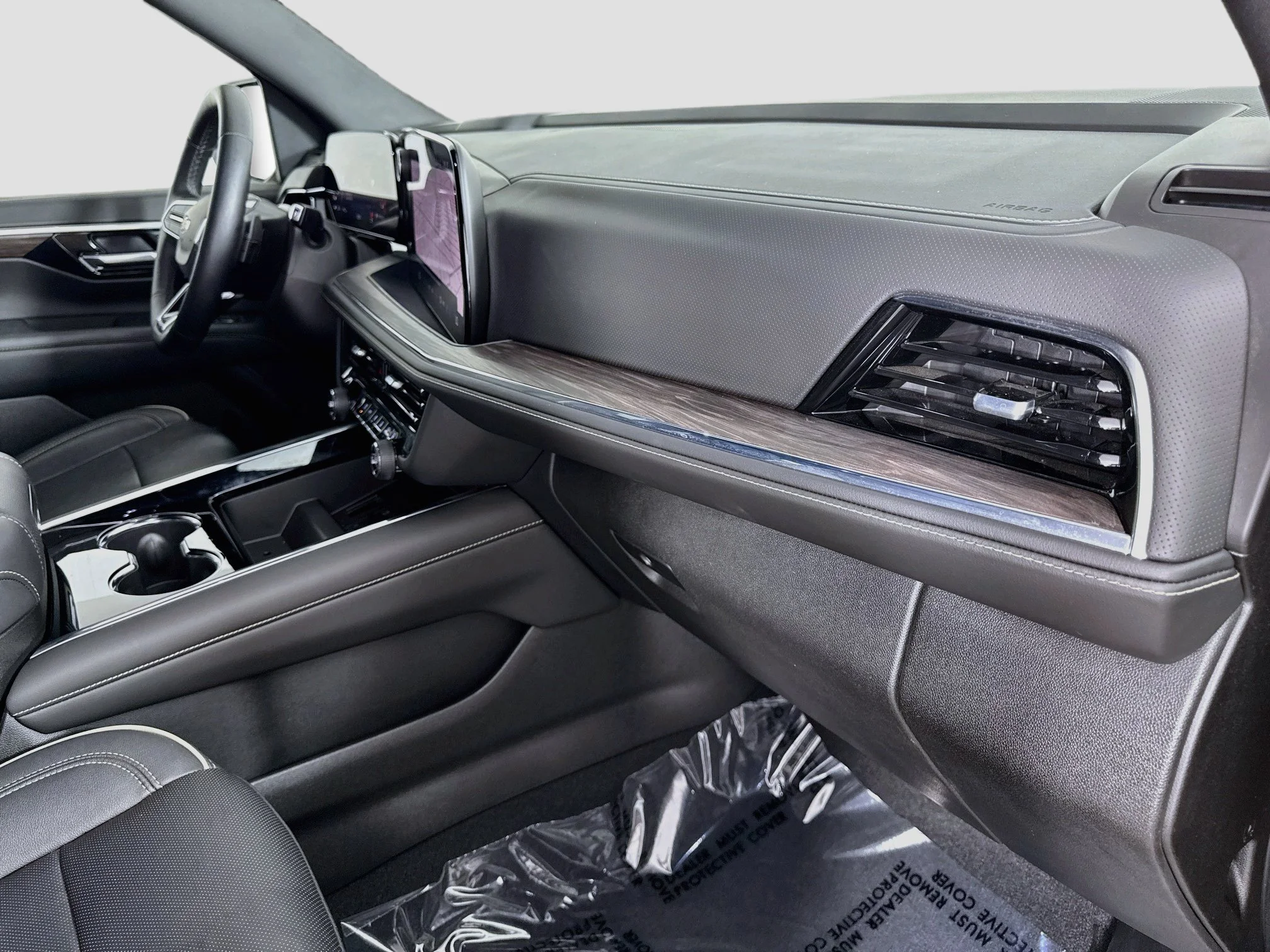 Used 2025 Black Chevrolet Premier image 32