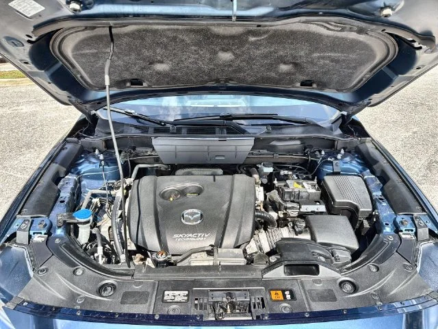Used 2018 Blue Mazda Touring image 26