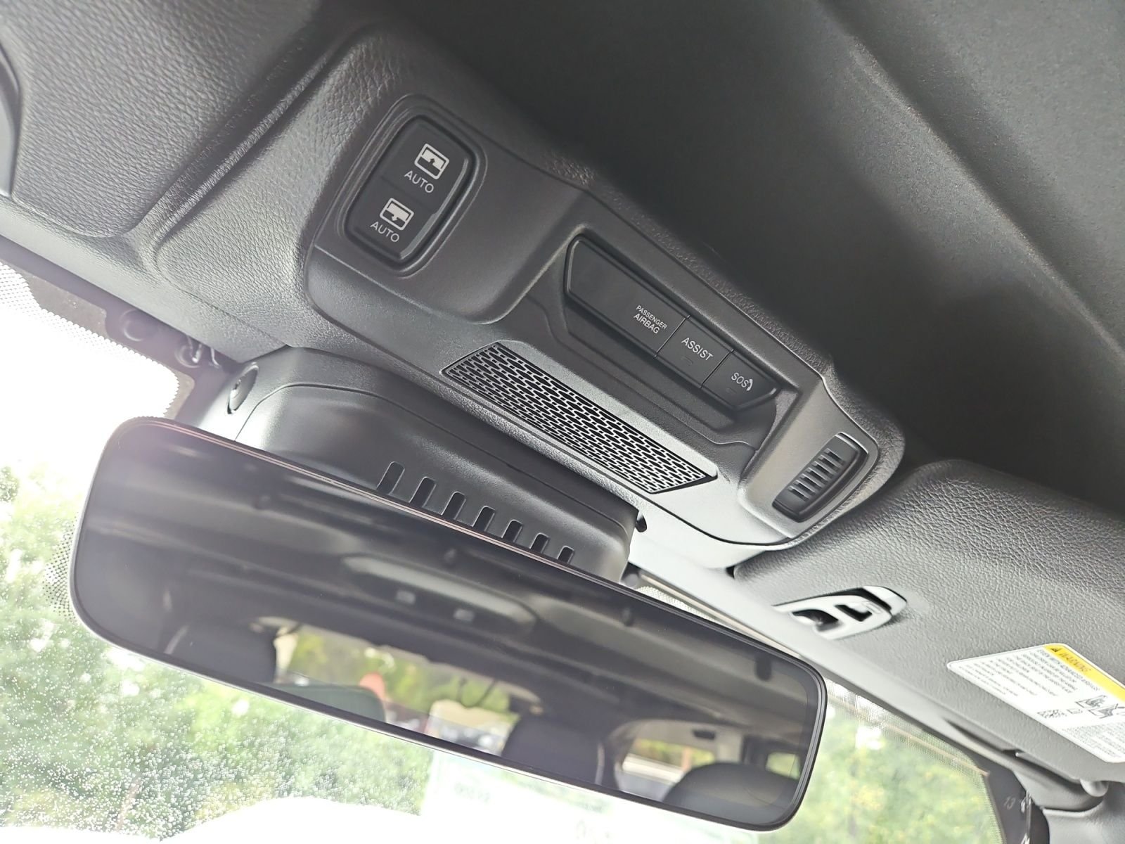 2025 Jeep Wrangler 4-Door Sahara - Photo 30