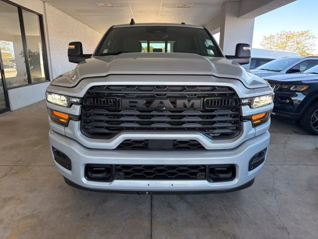 New 2027 Silver-Zynith Exterior Paint RAM Big Horn image 12