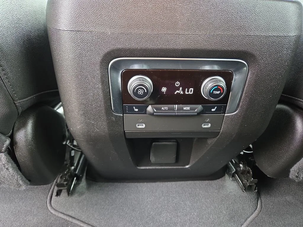 2022 Chevrolet Tahoe LT - Photo 35