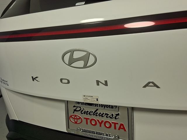 Certified Used 2025 White Hyundai SEL image 39