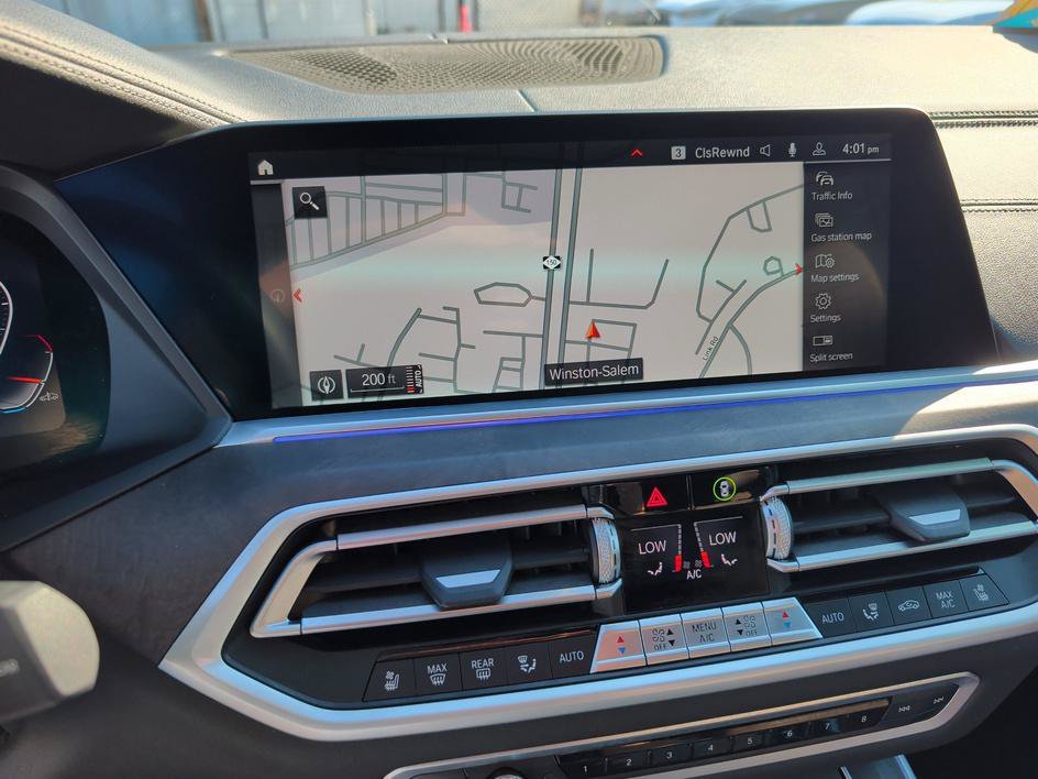 Used 2021 Arctic Gray Metallic BMW M50i image 24