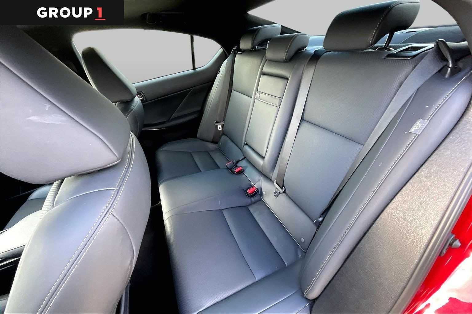 Used 2023 Matador Red Mica Lexus  image 40
