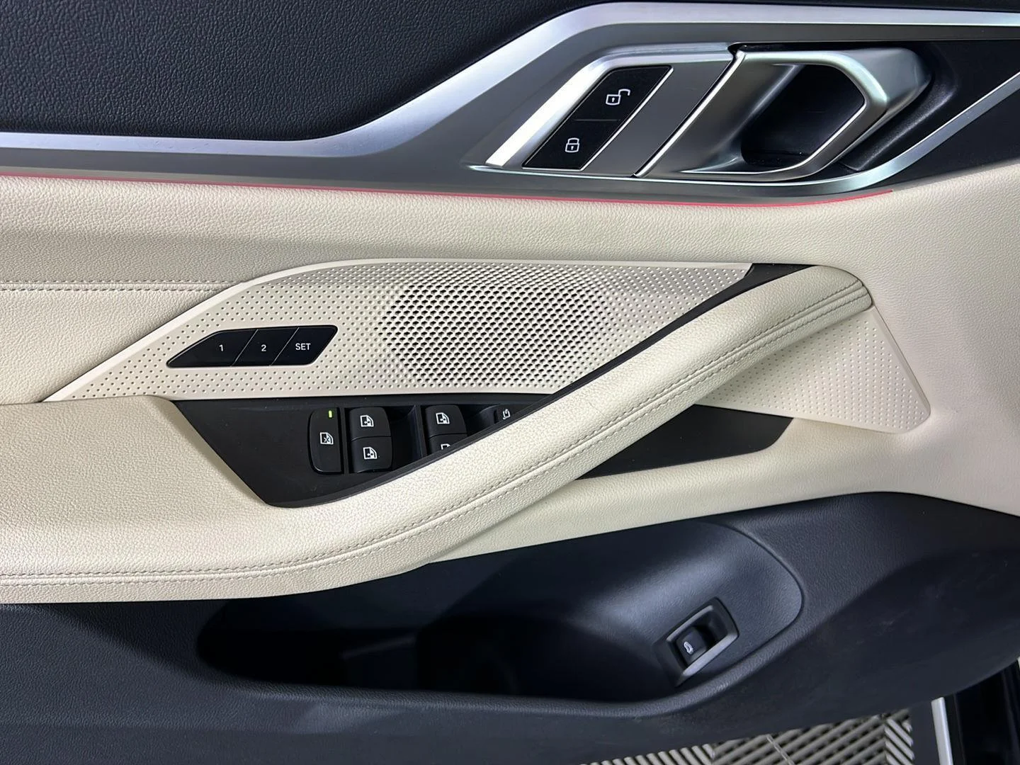 Used 2023 Mineral White Metallic BMW 430i xDrive image 15