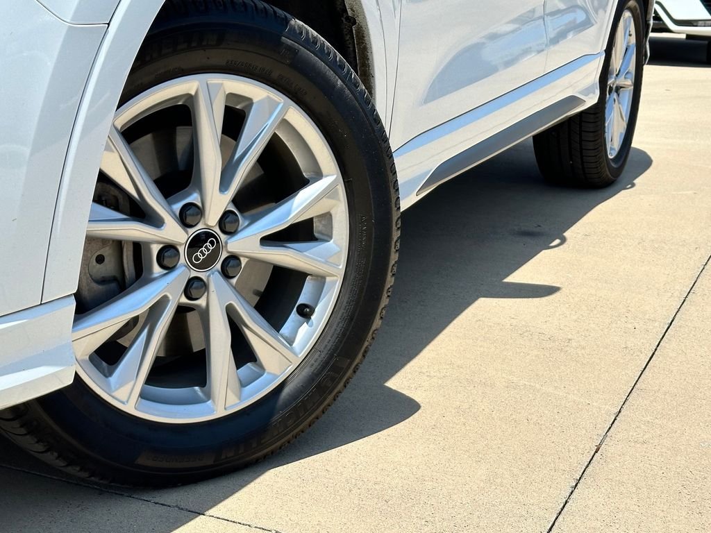 Used 2021 White Audi Premium image 2