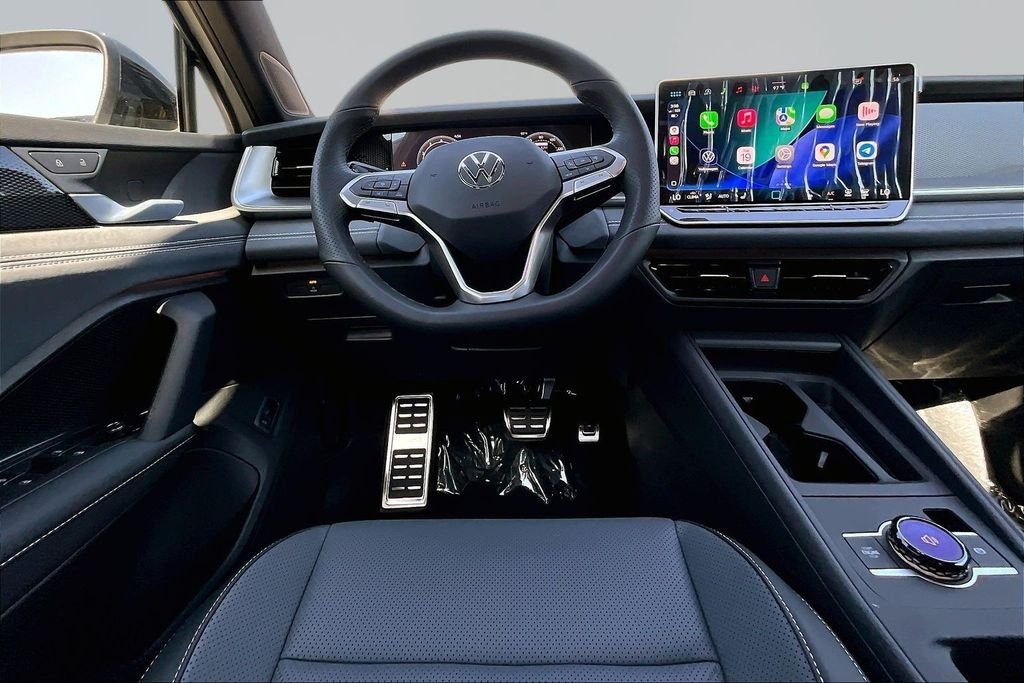New 2026 Beige Volkswagen 2.0T SE R-Line Black image 8