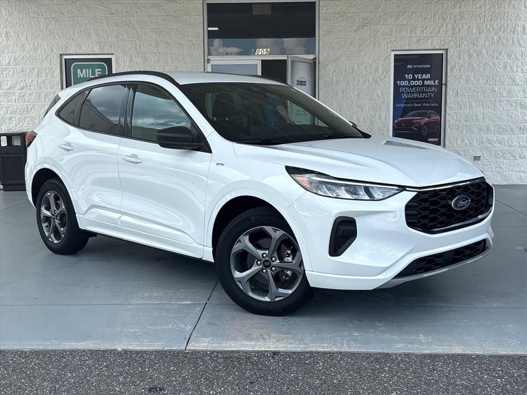 2023 Ford Escape
