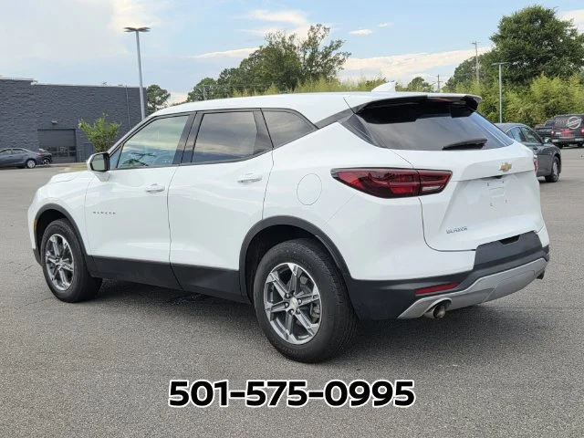 Used 2024 White Chevrolet LT image 3