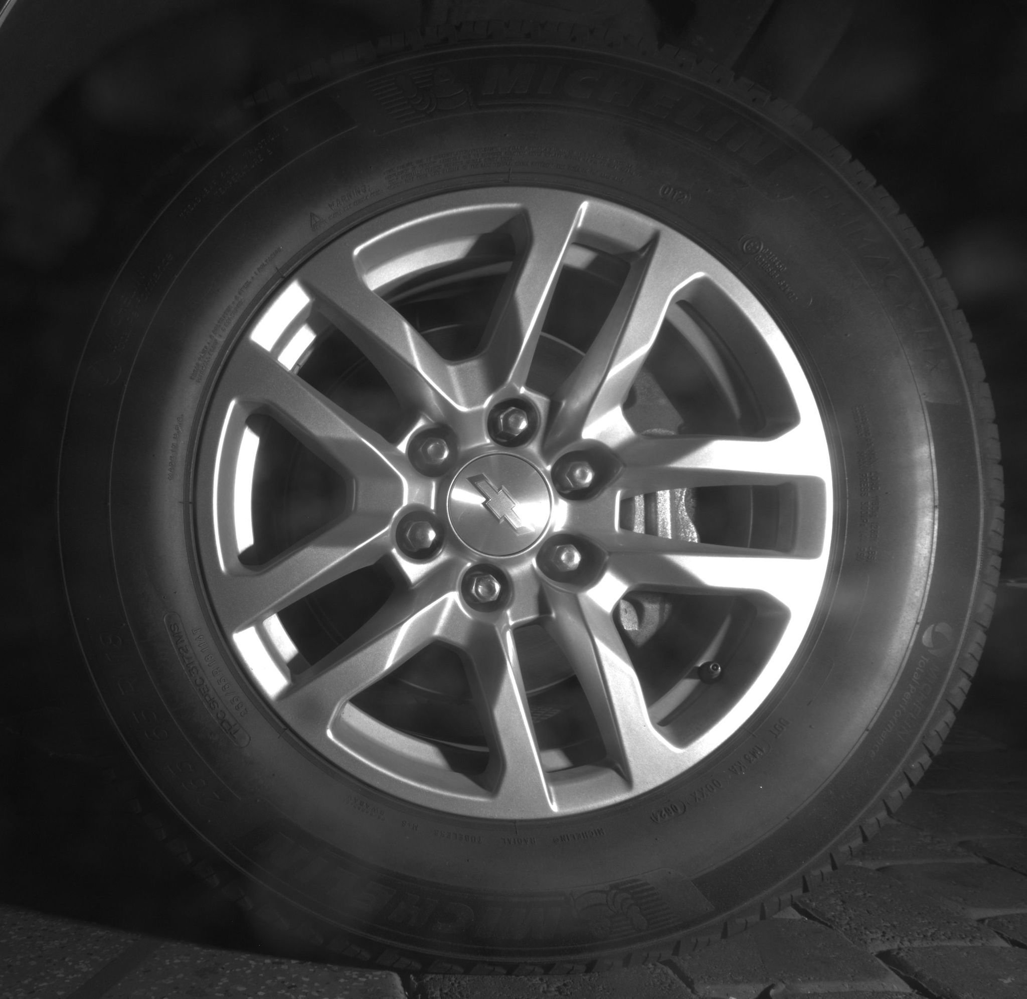 Used 2023 BLACK Chevrolet LS image 10