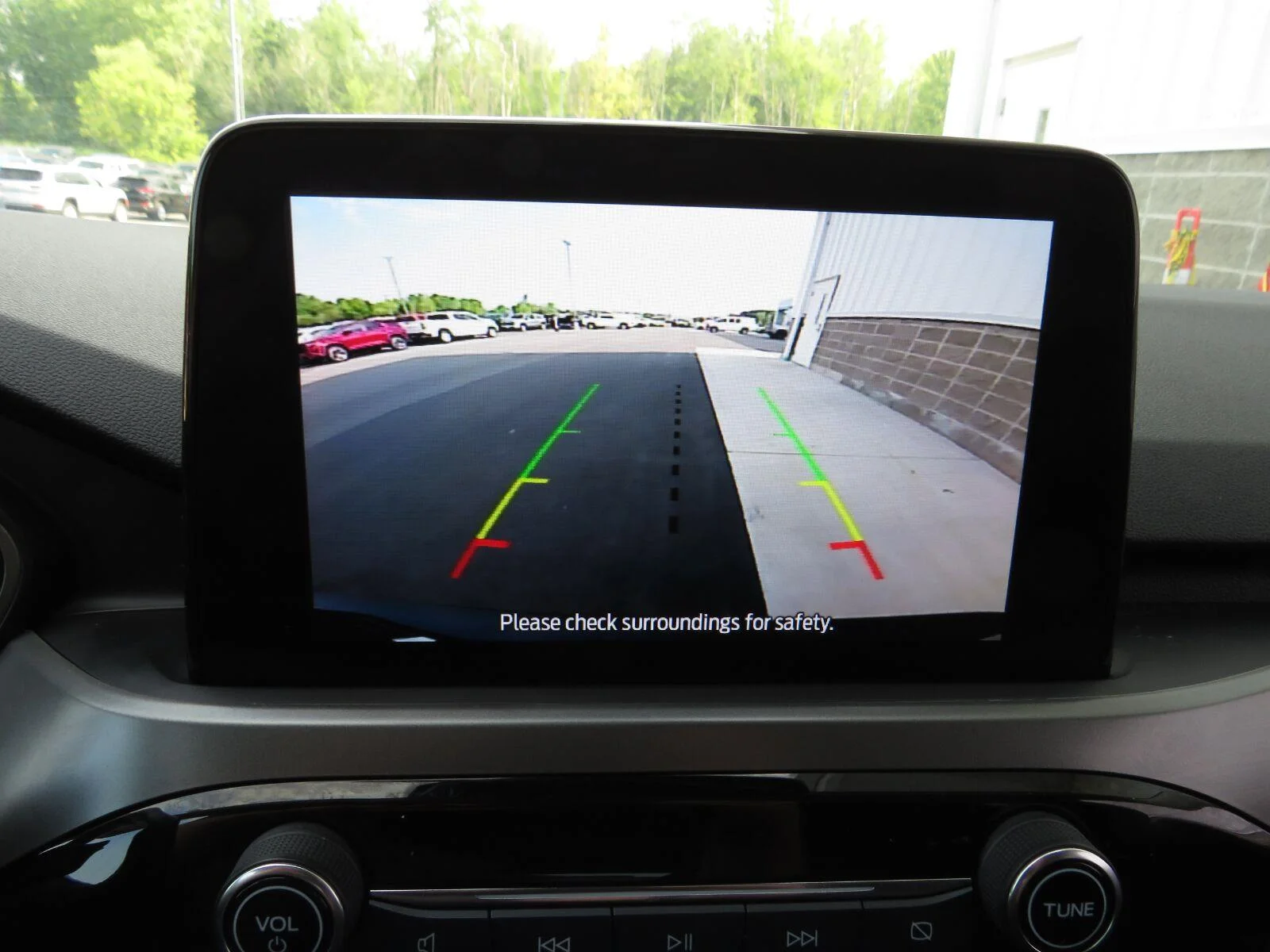 Used 2023  Ford Active image 31
