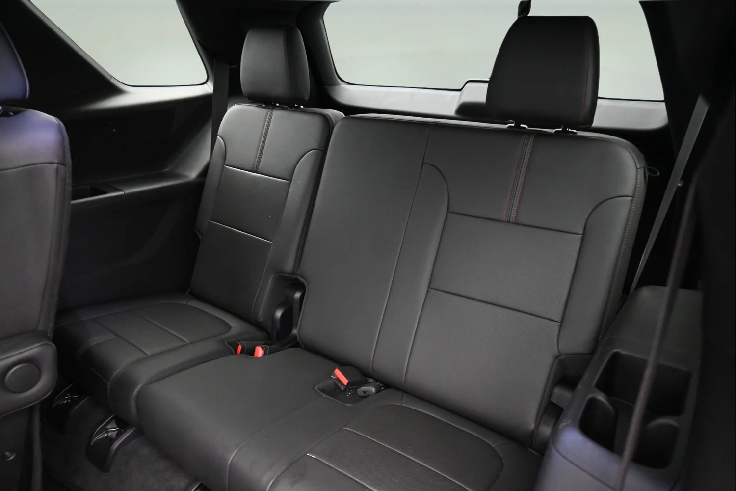 Used 2023 White Chevrolet RS image 13