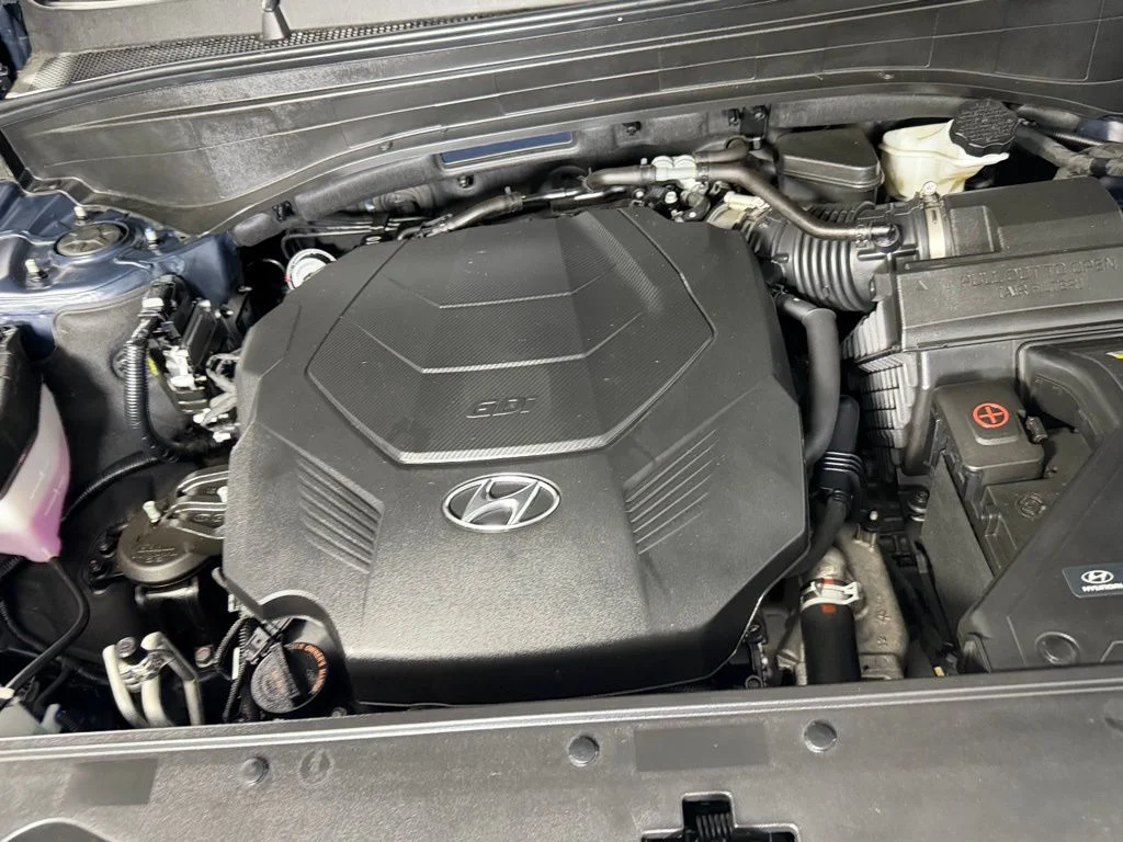 Used 2024 White Hyundai Calligraphy image 36
