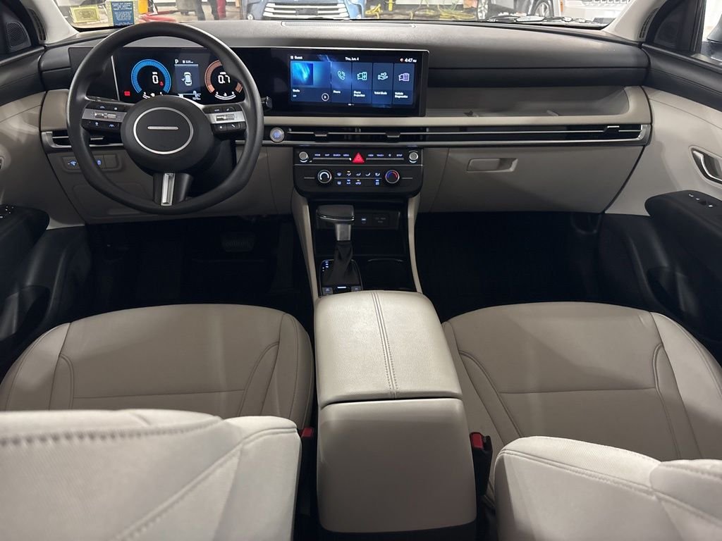 Certified Used 2025 Gray Hyundai SE image 11