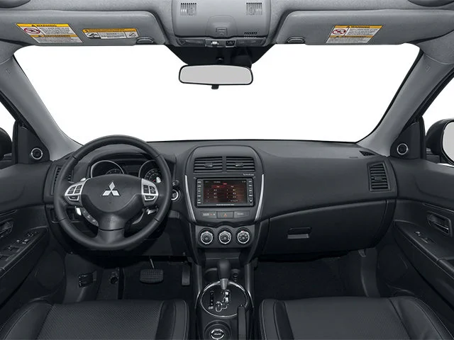 Used 2014  Mitsubishi ES image 7