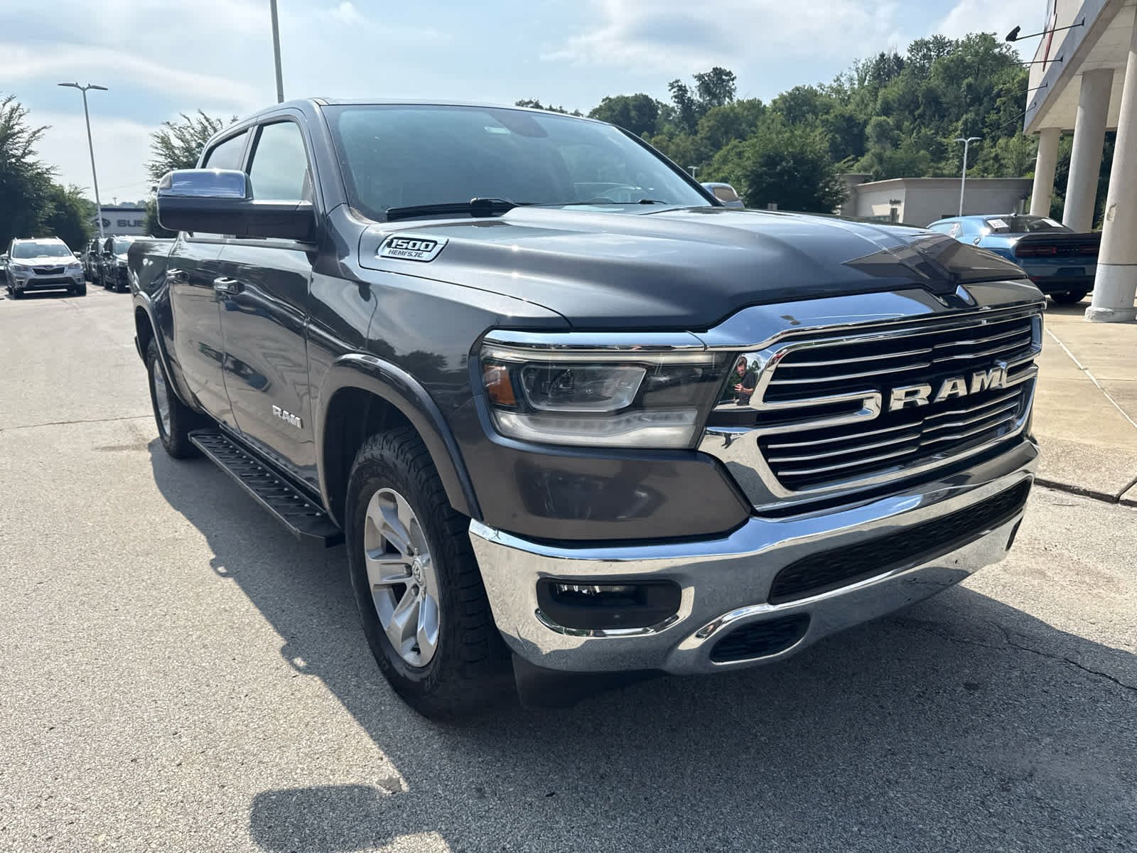 2019 RAM 1500 Laramie 4x4 Crew Cab 5'7's photo