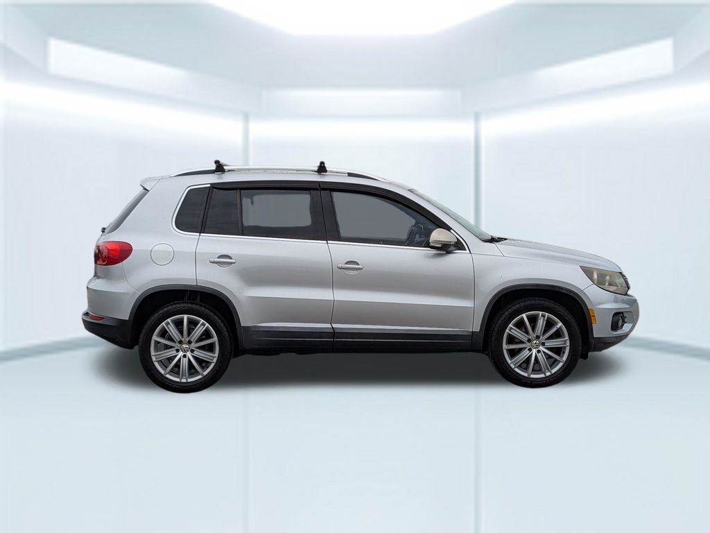 Used 2015 Silver Volkswagen SEL image 7