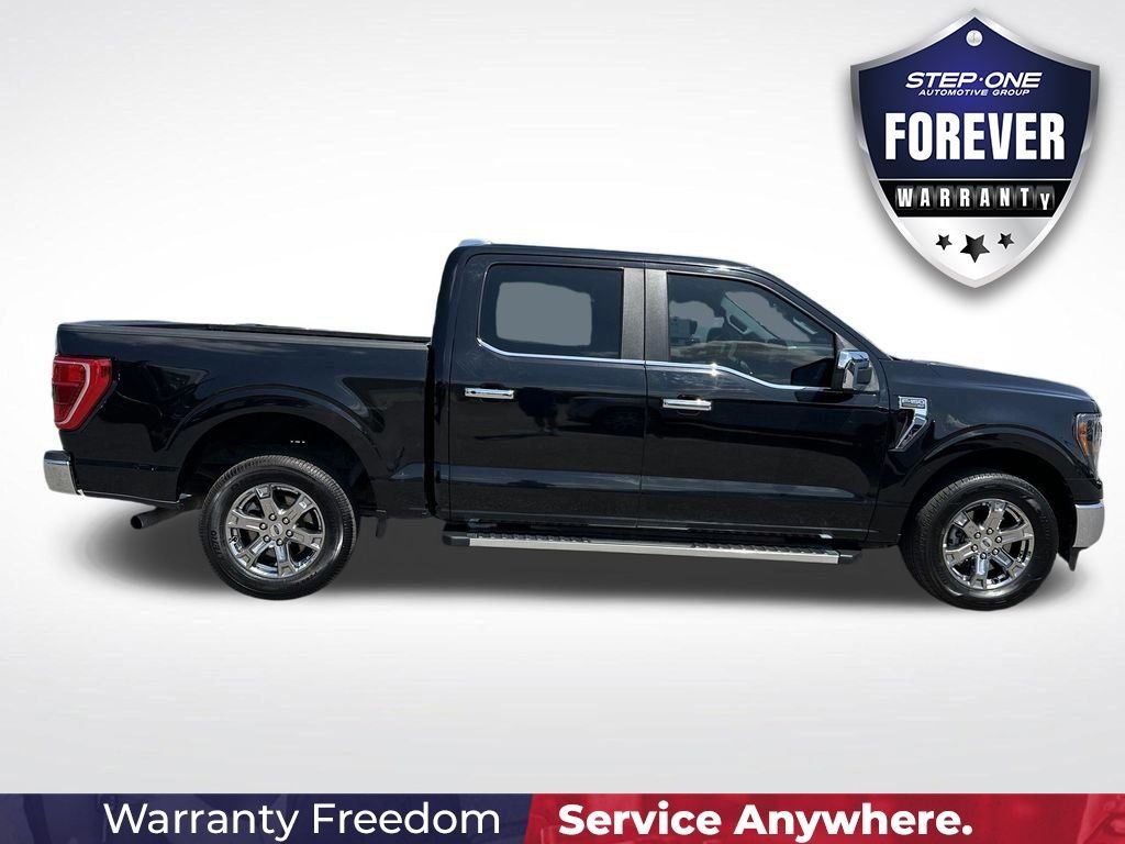 Used 2023 Black Ford XLT image 9