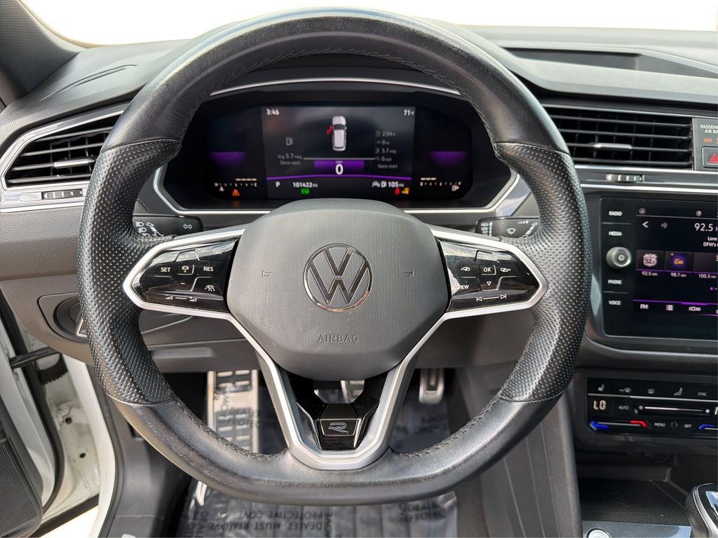 Used 2022 Oryx White Pearl Volkswagen SE R-Line Black image 17