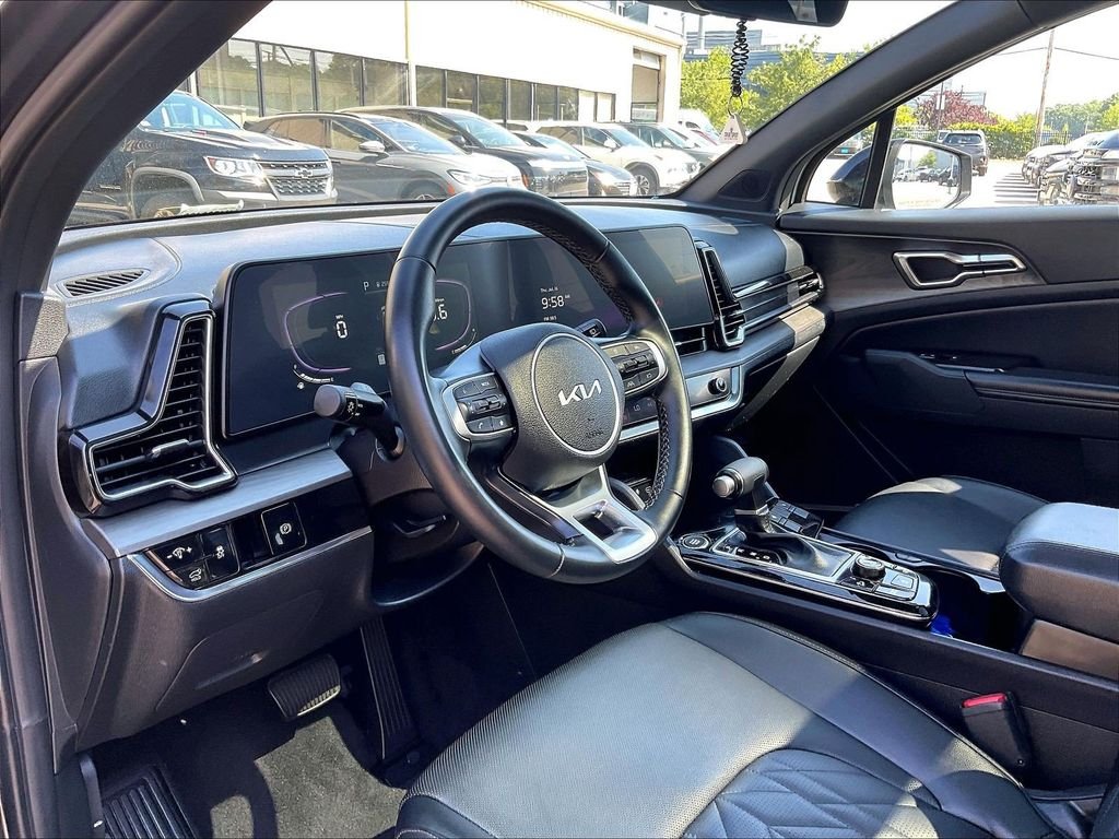 Used 2023 Gray Kia X-Line image 8