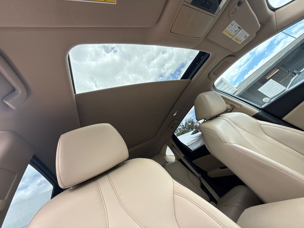 Used 2020 Red Acura Base image 14