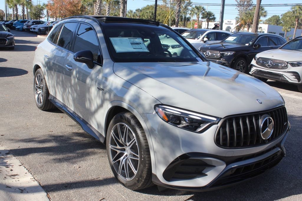 New 2025 MANUFAKTUR Alpine Grey Mercedes-AMG GLC 63 AMG® S E Performance image 30
