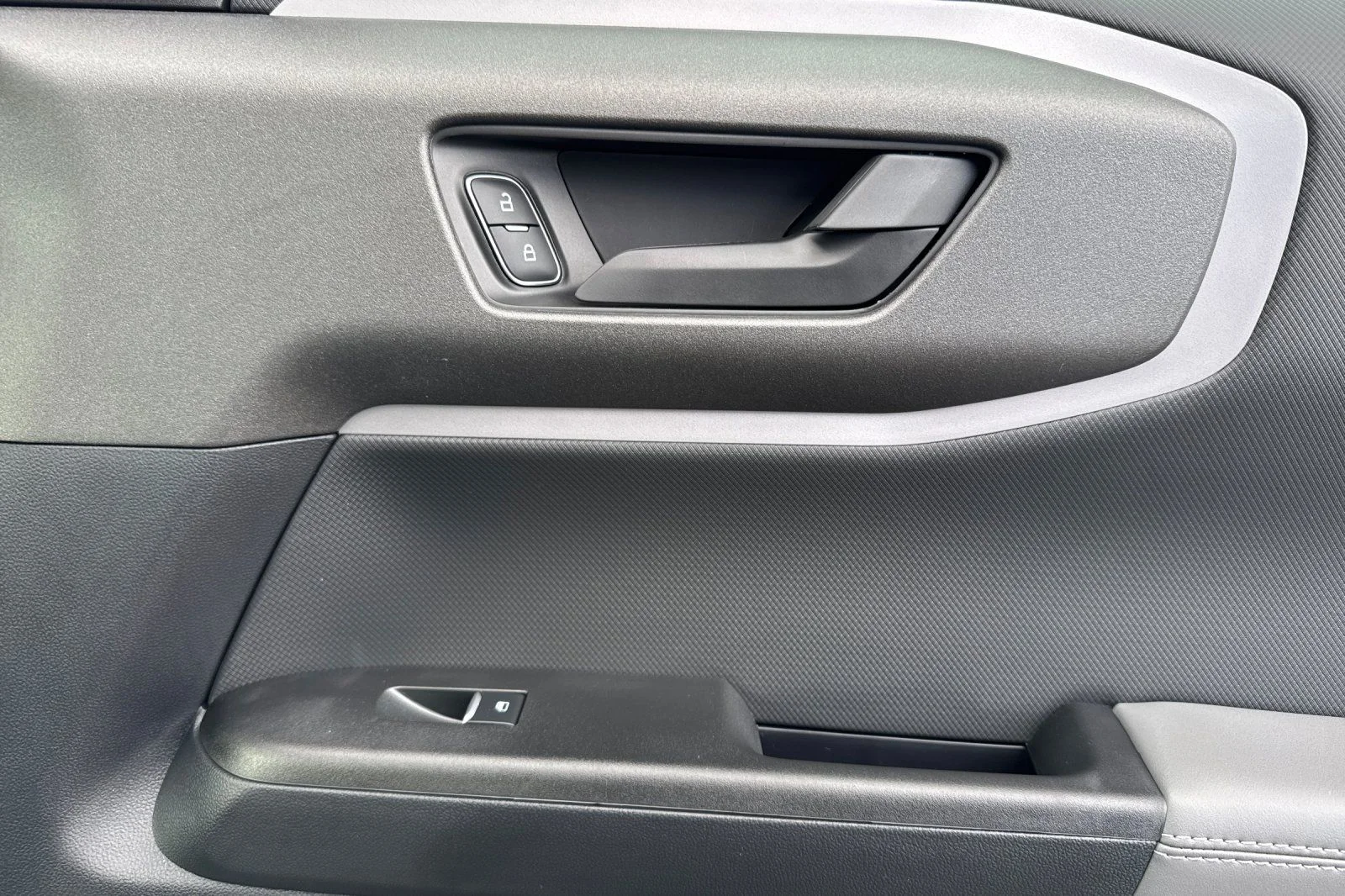 New 2026 Space White Metallic Ford Badlands® image 20
