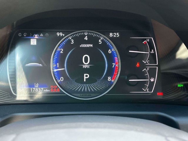 Used 2024 White Lexus 350 image 36