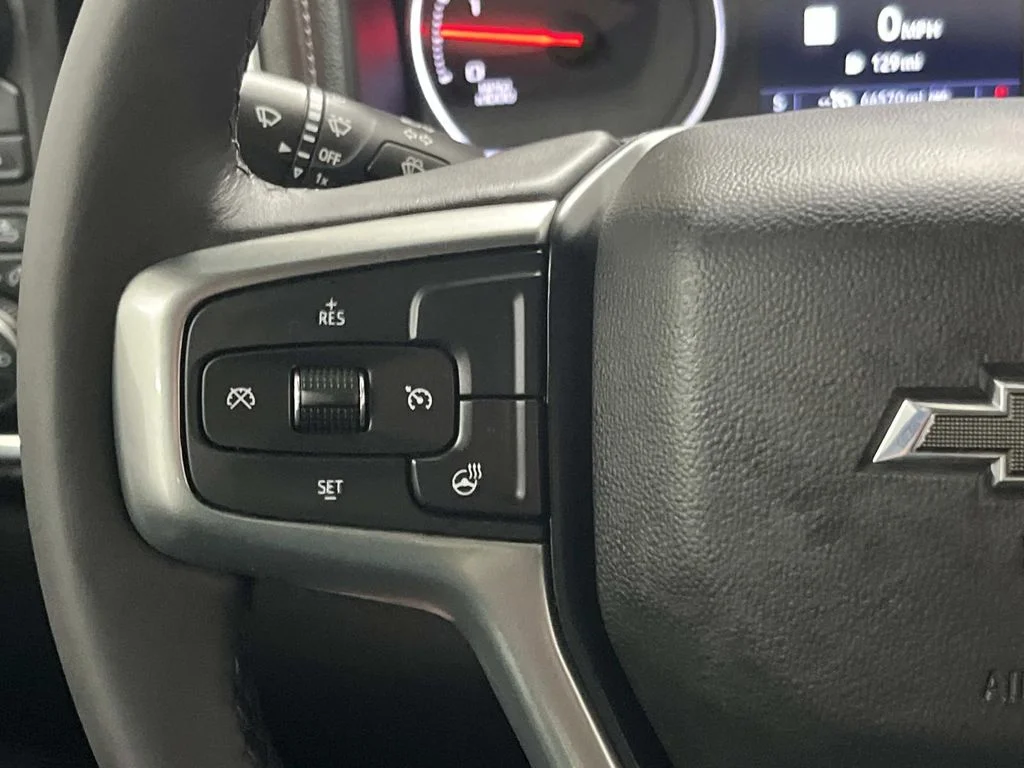 Used 2022 Black Chevrolet LTZ image 20