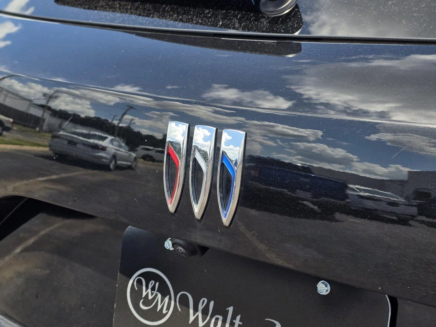 Used 2024 Ebony Twilight Metallic Buick Preferred image 32