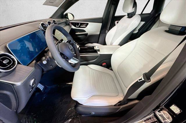 New 2026 Black Mercedes-Benz GLC 300 image 48