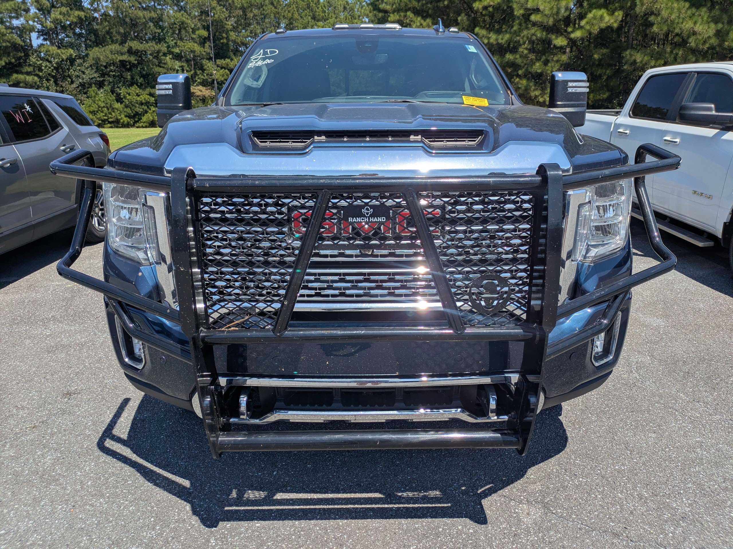 Used 2023 Pacific Blue Metallic GMC Denali image 3