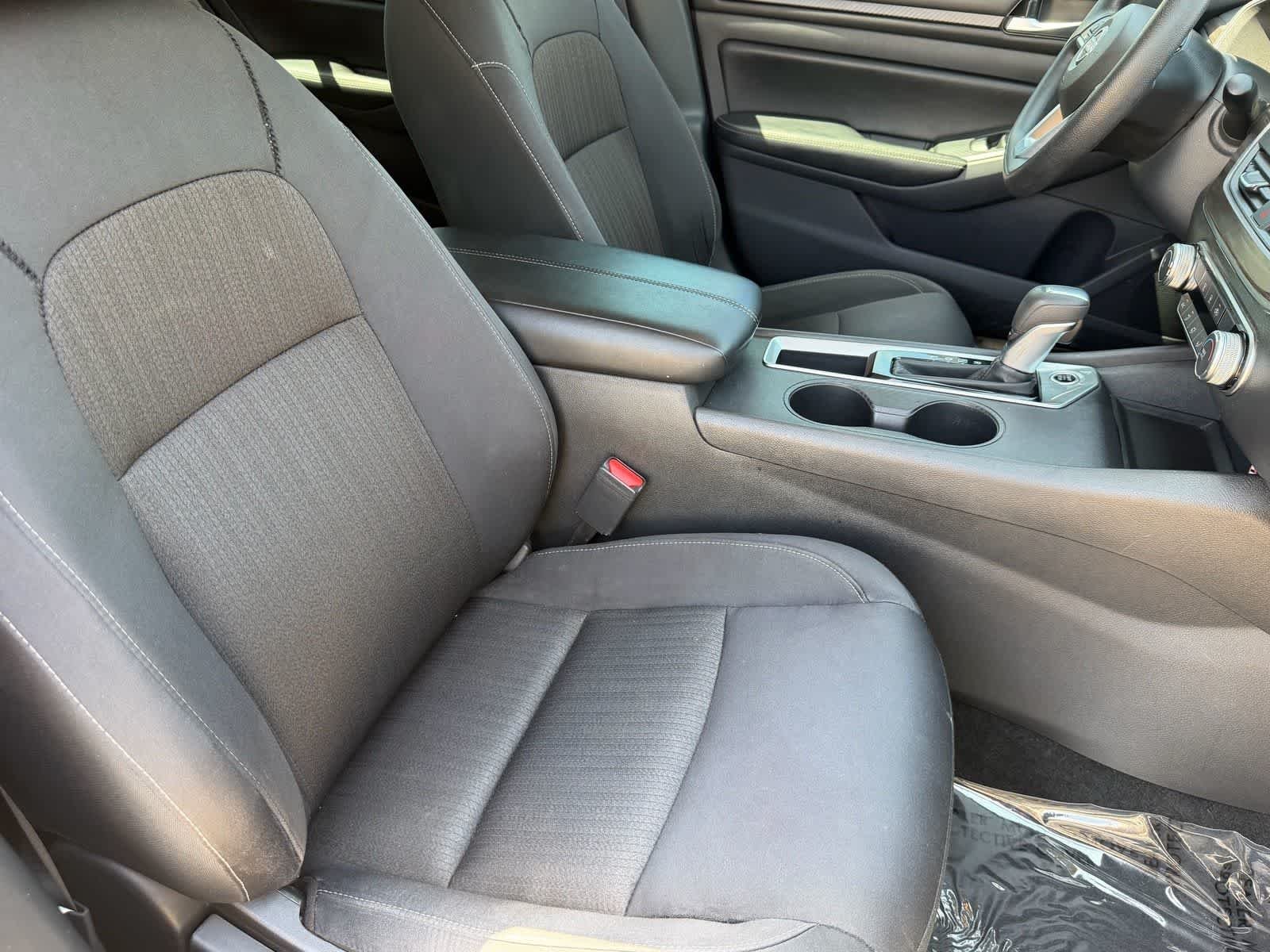 Certified Used 2025 Super Black Nissan SV image 9