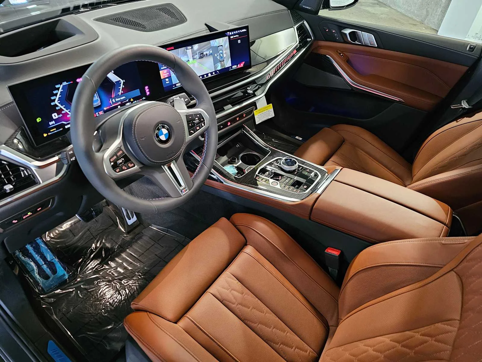 New 2026 Dravit Grey Metallic BMW M60i image 2