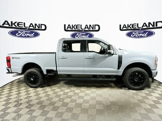 New 2027 Gray Ford Lariat image 2