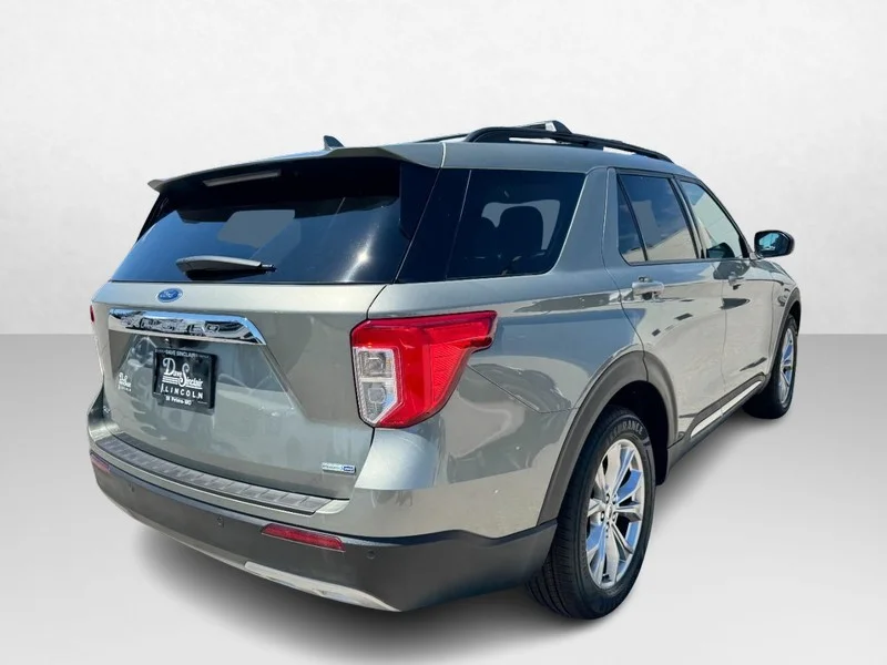 Used 2020 Silver Spruce Metallic Ford XLT 4WD image 5
