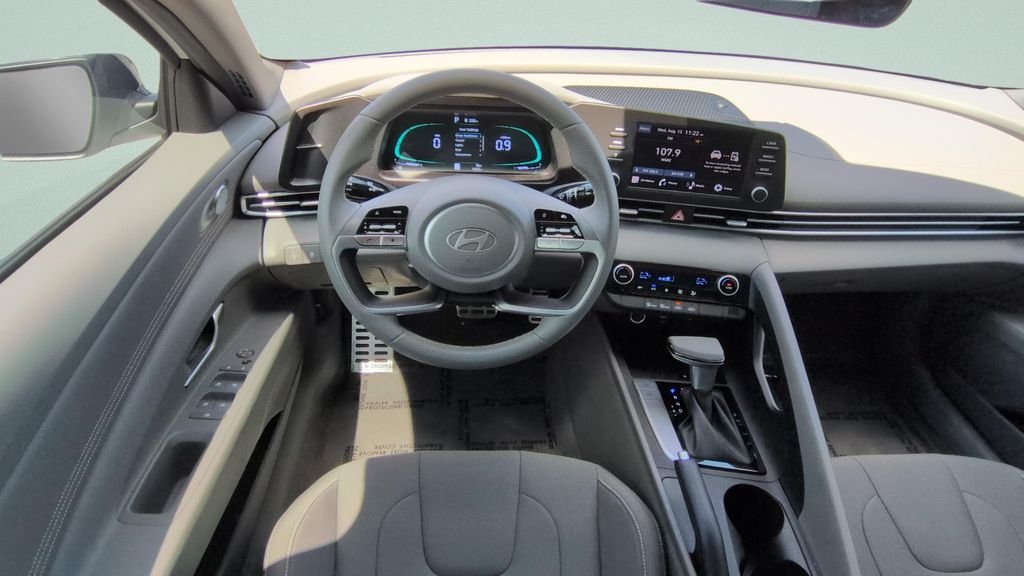 Certified Used 2026 White Hyundai SEL Sport image 11