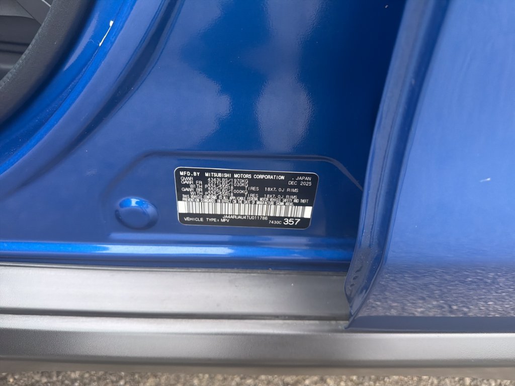 Used 2026 Blue Mitsubishi 2.0 LE image 23