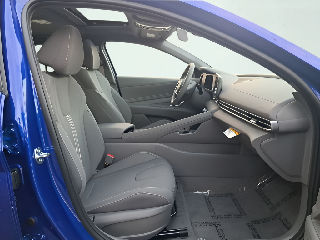 2026 Hyundai Elantra SEL - Photo 16