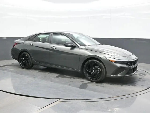 New 2026 Gray Hyundai SEL Sport image 7