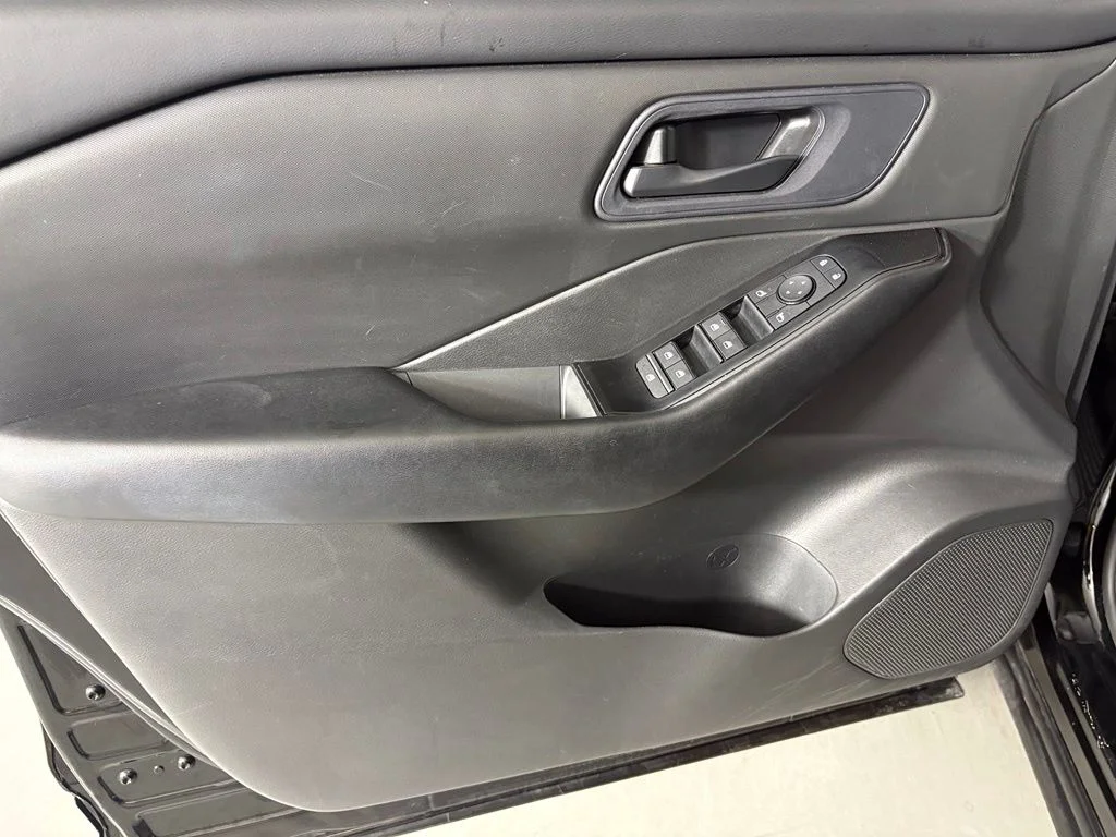 Used 2024 Black Nissan S image 14