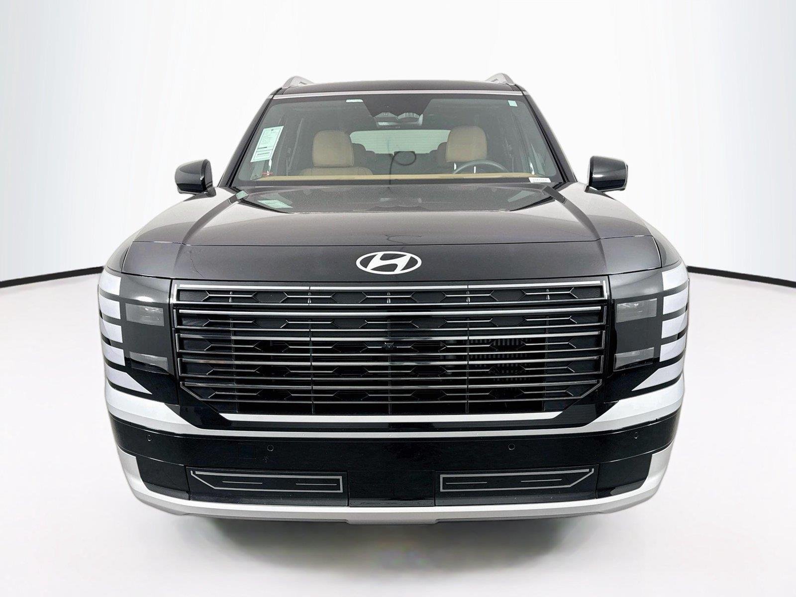 Used 2026 Abyss Black Pearl Hyundai Calligraphy image 9