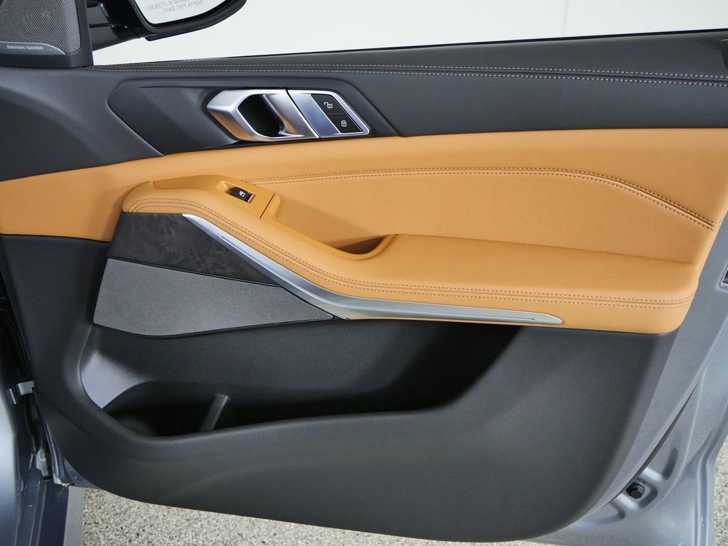 New 2026 Skyscraper Grey Metallic BMW xDrive40i image 21